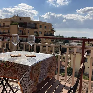 https://ciampino-airport-apartment.it-romehotels.com