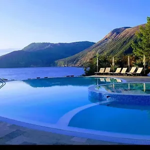 https://vulcano-blu.sicilyhotelsitaly.net